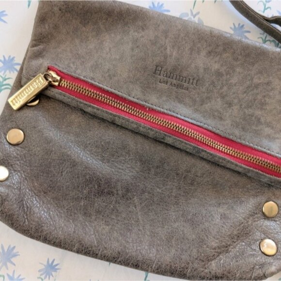 Hammitt VIP Medium Crossbody Bag Pewter Brushed Gold Red Zip Leather Clutch - Picture 3 of 6